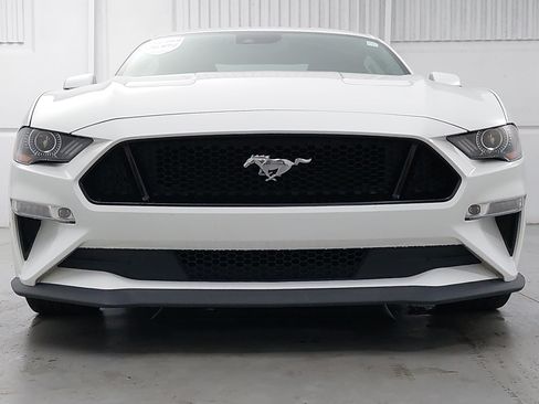 Used 2019 Ford Mustang GT Premium w/ GT Performance Package RWD image 10