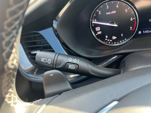 Used 2023 Buick Envision Essence image 26