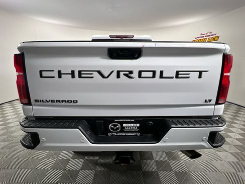 Used 2024 Chevrolet Silverado 3500 LT w/ Z71 Sport Edition AWD/4WD image 4