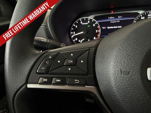 Used 2024 Nissan Sentra SV FWD image 32