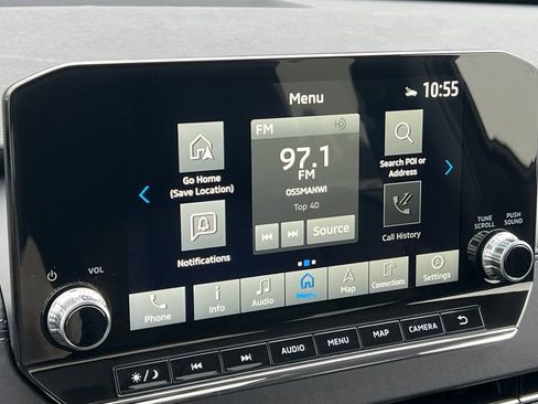 New 2025 Mitsubishi Outlander SE image 19