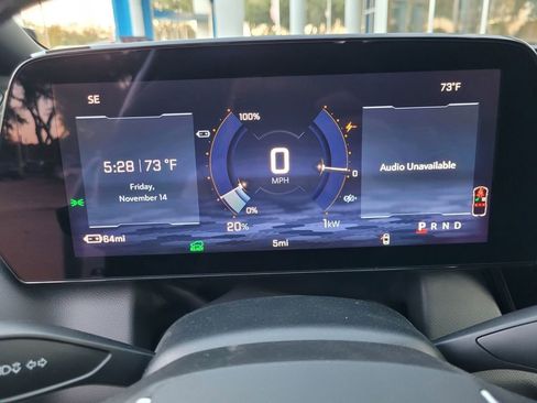 New 2026 Chevrolet Equinox EV LT FWD image 32