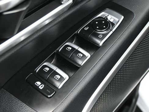 Used 2024 Kia Telluride S w/ S Sunroof Package FWD image 14