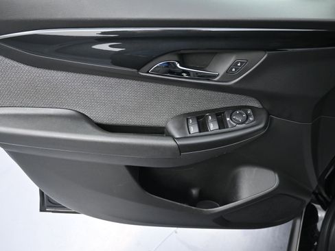 Certified 2024 Chevrolet TrailBlazer LT FWD image 23