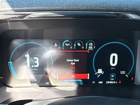 Certified 2023 Ford F150 Lariat w/ Equipment Group 502A High image 16