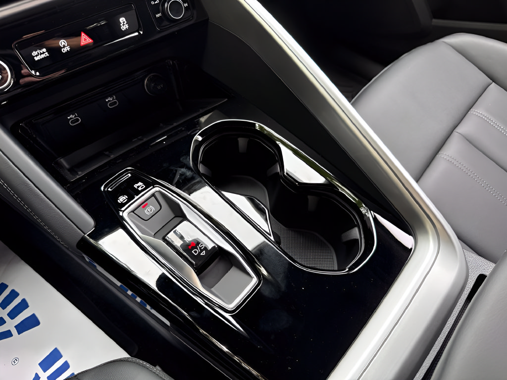 New 2026 Audi Q5 Premium AWD/4WD image 31