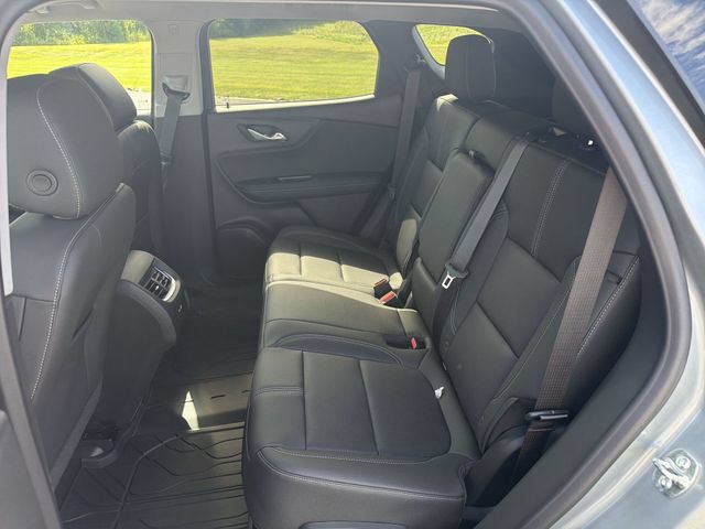 New 2026 Chevrolet Blazer LT w/ Midnight/Sport Edition AWD/4WD image 26