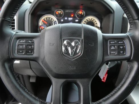 Used 2016 RAM 1500 Big Horn image 25