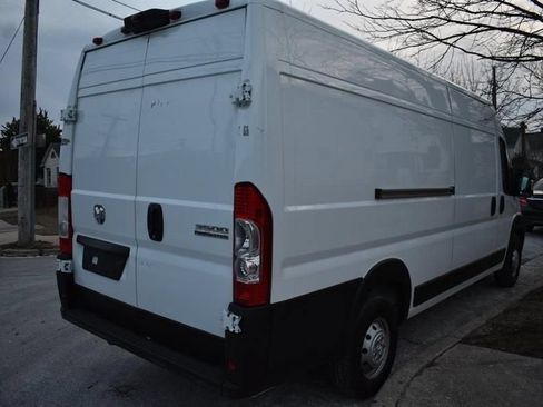 Used 2023 RAM ProMaster 3500 w/ Driver Convenience Group FWD image 5