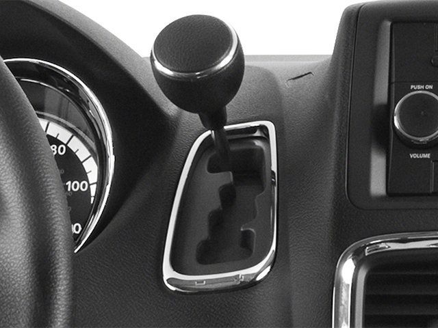 Used 2014 Dodge Grand Caravan SXT FWD image 13