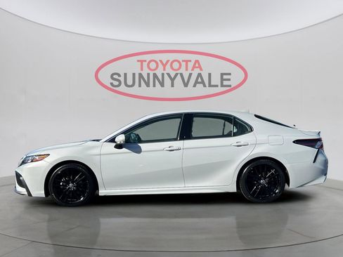 Certified 2022 Toyota Camry XSE image 7