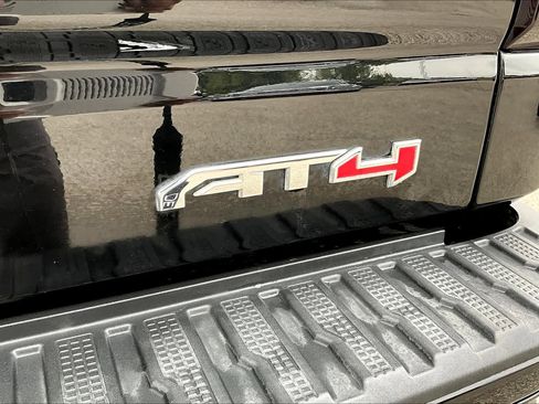 Used 2019 GMC Sierra 1500 AT4 w/ AT4 Premium Package AWD/4WD image 10