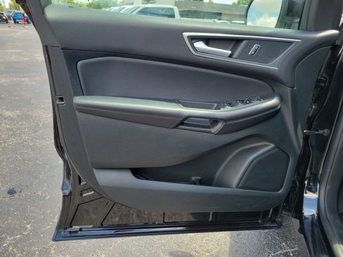 Used 2024 Ford Edge SEL AWD/4WD image 15