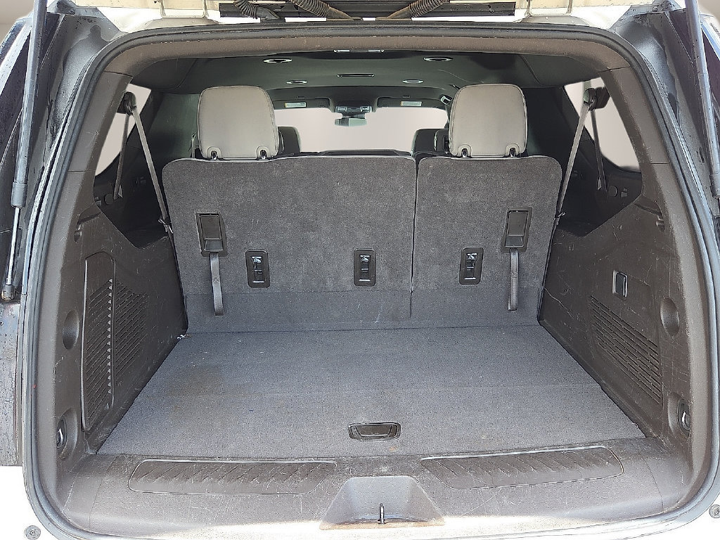Used 2024 GMC Yukon XL SLE w/ Gmc Pro Safety Plus Package AWD/4WD image 9