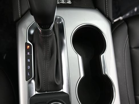 Used 2024 Chevrolet Blazer LT w/ Sound & Technology Package image 18