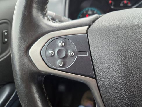 Used 2015 Chevrolet Colorado Z71 image 15