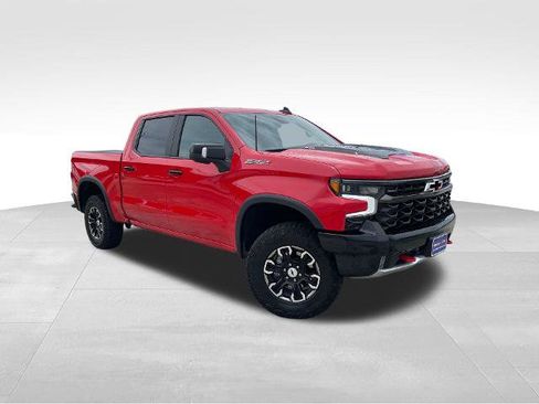 Used 2023 Chevrolet Silverado 1500 ZR2 w/ Technology Package image 10