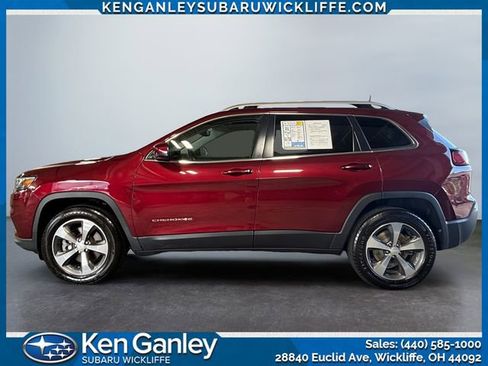Used 2019 Jeep Cherokee Limited AWD/4WD image 2