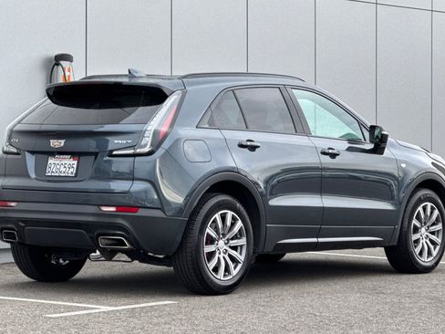 Used 2021 Cadillac XT4 Sport w/ Cold Weather Package FWD image 5
