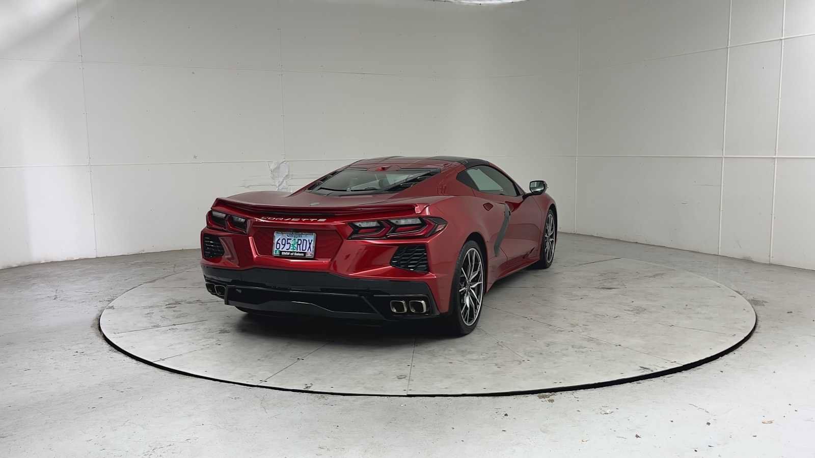 Used 2024 Chevrolet Corvette Stingray Coupe RWD image 2