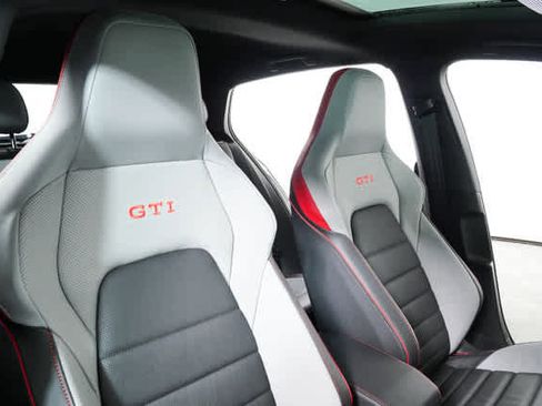 New 2026 Volkswagen GTI SE FWD image 23