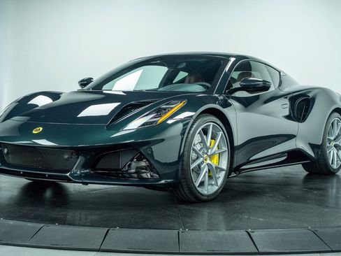 Used 2025 Lotus Emira image 46
