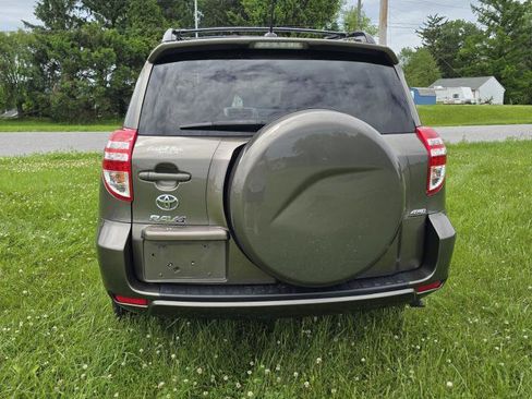 Used 2012 Toyota RAV4 4WD w/ Value Pkg image 8