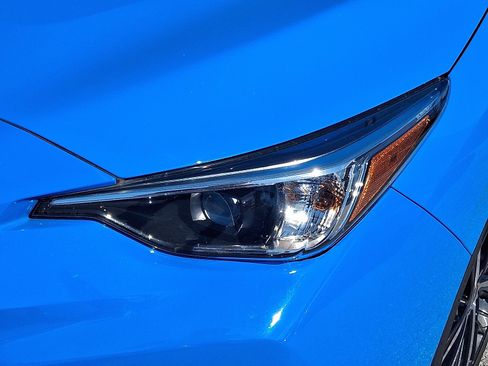 Used 2024 Subaru Impreza 2.0i Sport image 8