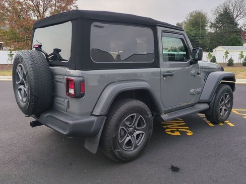 Used 2019 Jeep Wrangler Sport image 4