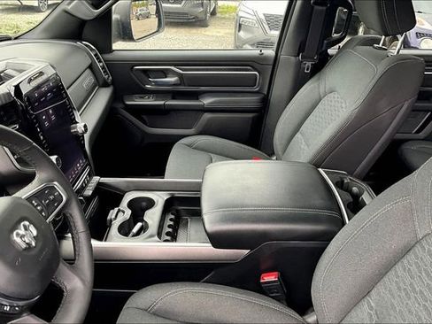 Used 2025 RAM 1500 Big Horn AWD/4WD image 9