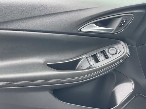 Used 2025 Buick Encore GX Preferred image 20