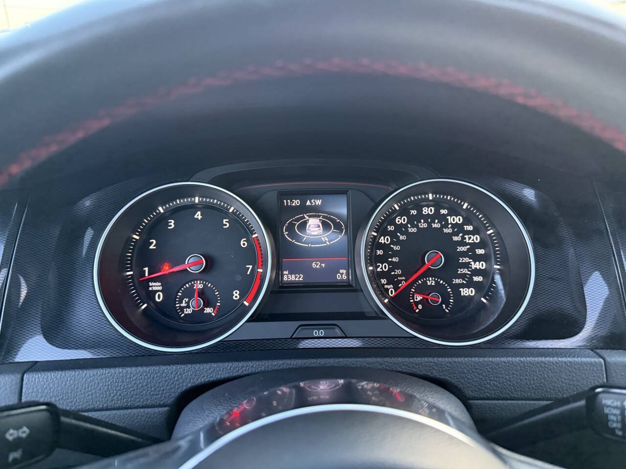 Used 2017 Volkswagen GTI SE FWD image 21