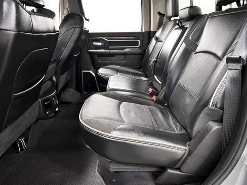 Used 2024 RAM 2500 Laramie AWD/4WD image 15
