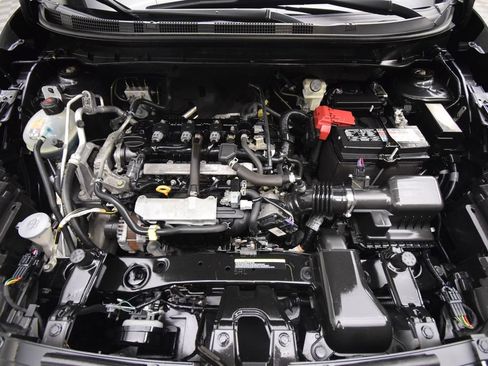 Used 2021 Nissan Kicks SR w/ SR Premium Package FWD image 24