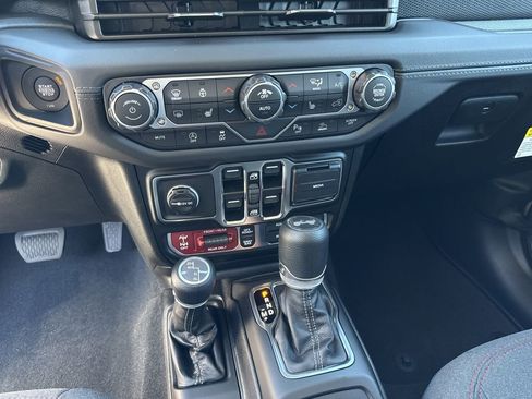 New 2026 Jeep Wrangler Rubicon w/ Safety Group image 27