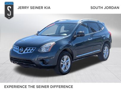Used 2015 Nissan Rogue S w/ Convenience Package