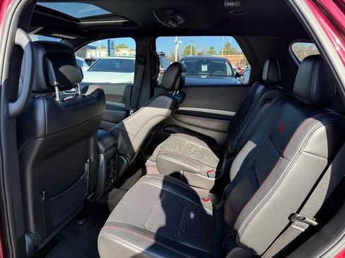 Used 2018 Dodge Durango R/T w/ Trailer Tow Group IV image 10