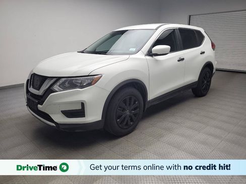 Used 2017 Nissan Rogue S FWD image 1