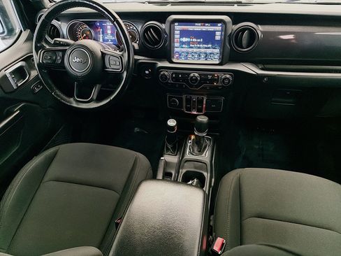 Used 2021 Jeep Gladiator Sport AWD/4WD image 12