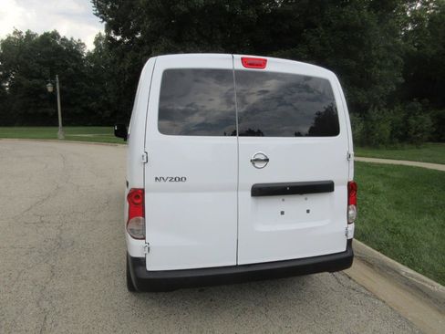 Used 2018 Nissan NV200 S w/ Cruise Control Package FWD image 27