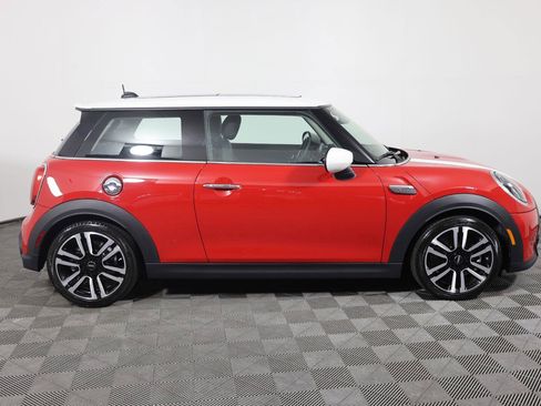 Used 2022 MINI Cooper S FWD image 4