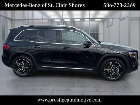 Used 2026 Mercedes-Benz GLB 250 4MATIC image 7