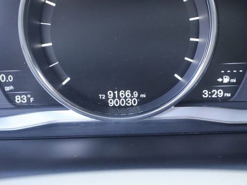 Used 2015 Volvo XC60 T5 Premier w/ Proximity Package image 34