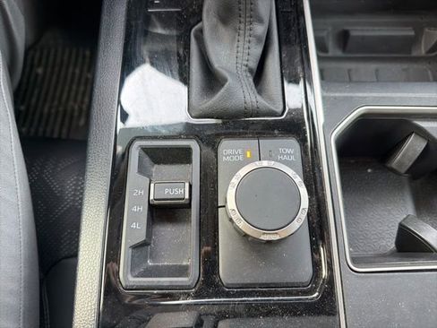 Used 2024 Toyota Tundra SR5 w/ SR5 Premium Package image 23