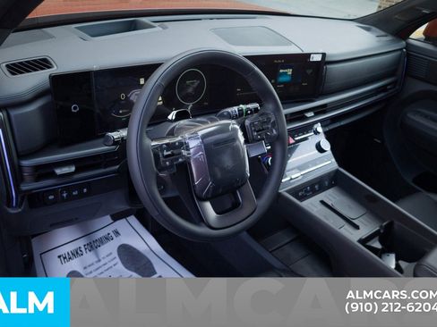 Used 2025 Hyundai Santa Fe Calligraphy image 13