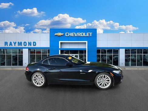 Used 2009 BMW Z4 sDrive30i RWD image 2