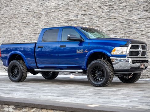 Used 2015 RAM 2500 Tradesman w/ Chrome Appearance Group image 7