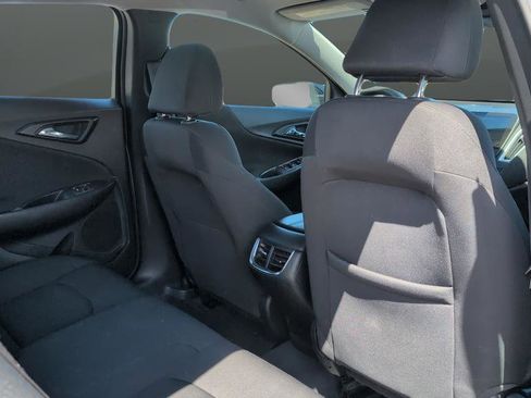 Used 2023 Chevrolet Malibu LT FWD image 22