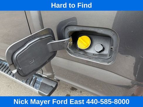 Used 2018 Ford F250 XLT w/ XLT Premium Package AWD/4WD image 13