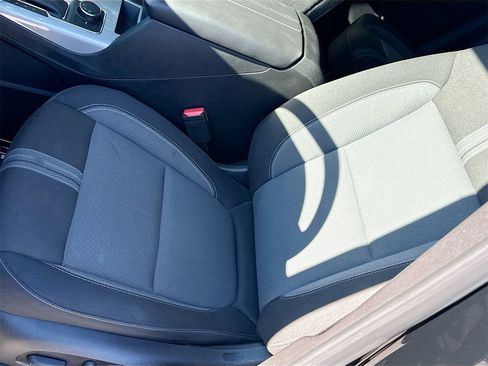 Used 2023 Chevrolet Blazer LT w/ Driver Confidence Package image 18